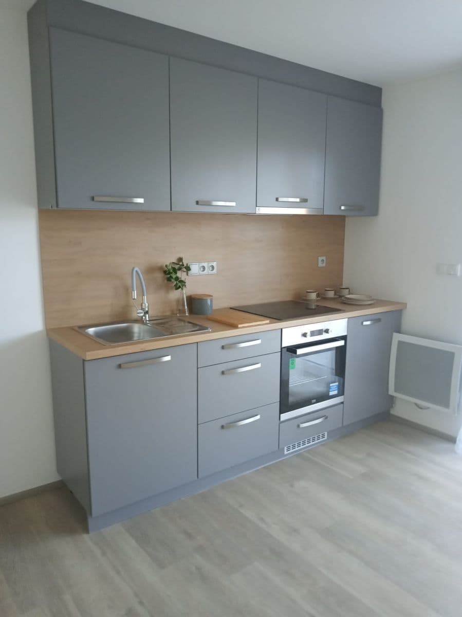 Studio flat to rent, 25 m², Zámostí, Uherské Hradiště, Zlínský Region Studio flat to rent, 25 m², Zámostí, Uherské Hradiště, Zlínský Region