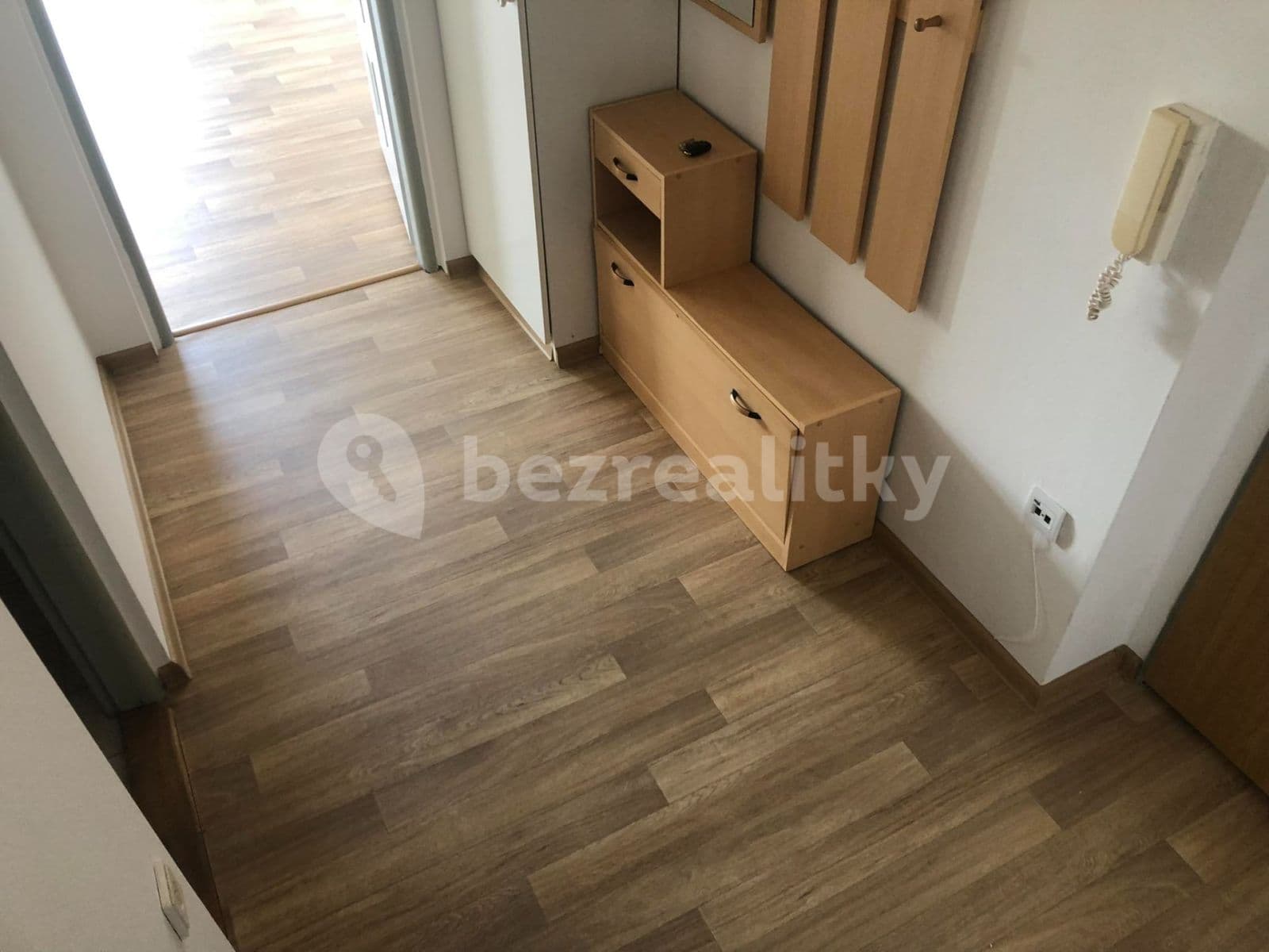 Studio flat to rent, 40 m², K Tabulkám, Kostelec nad Orlicí, Královéhradecký Region Studio flat to rent, 40 m², K Tabulkám, Kostelec nad Orlicí, Královéhradecký Region