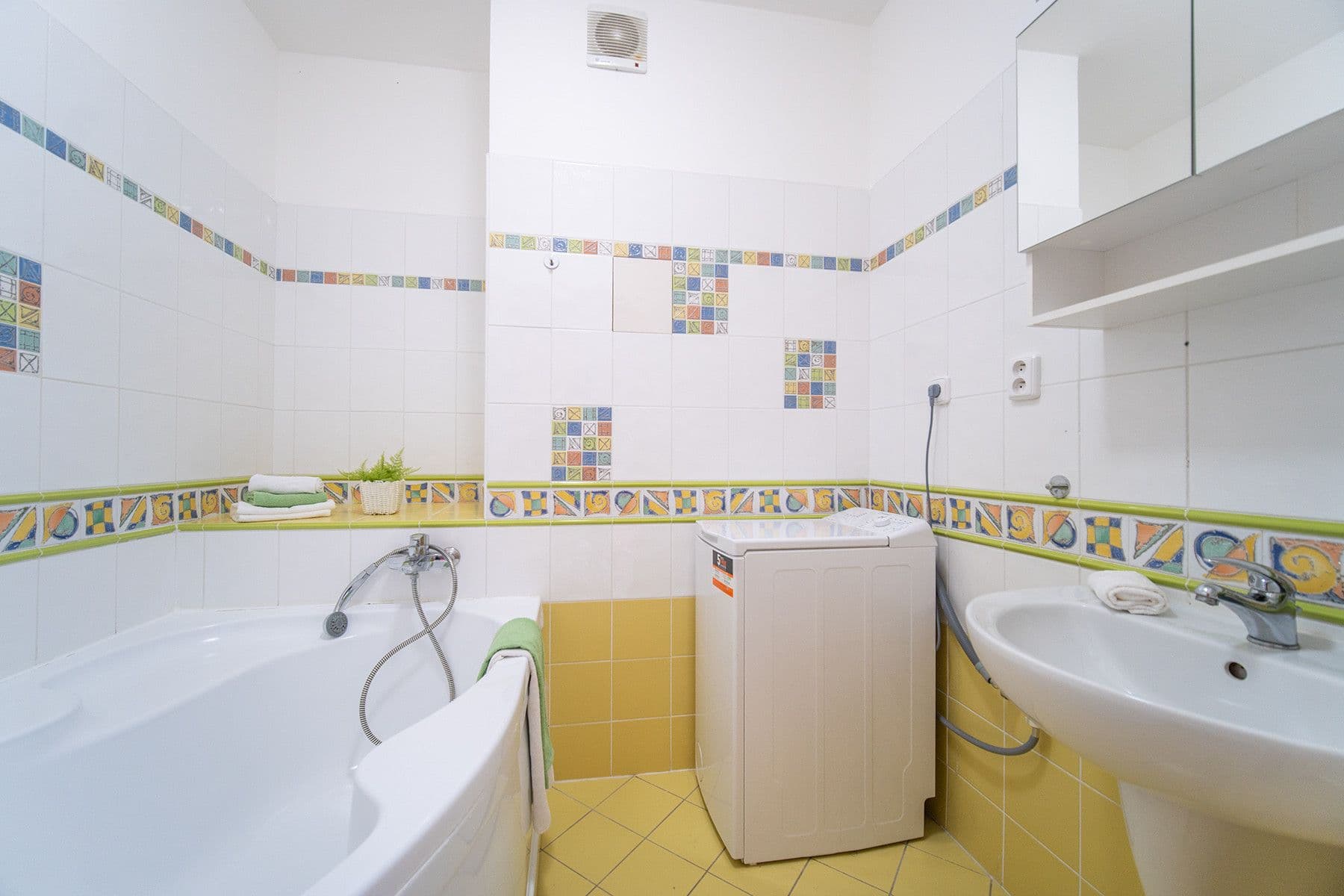 2 bedroom with open-plan kitchen flat for sale, 79 m², V Zeleném údolí, Prague, Prague 2 bedroom with open-plan kitchen flat for sale, 79 m², V Zeleném údolí, Prague, Prague