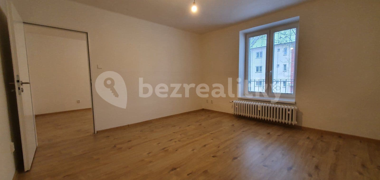 1 bedroom with open-plan kitchen flat to rent, 45 m², Klimšova, Havířov, Moravskoslezský Region