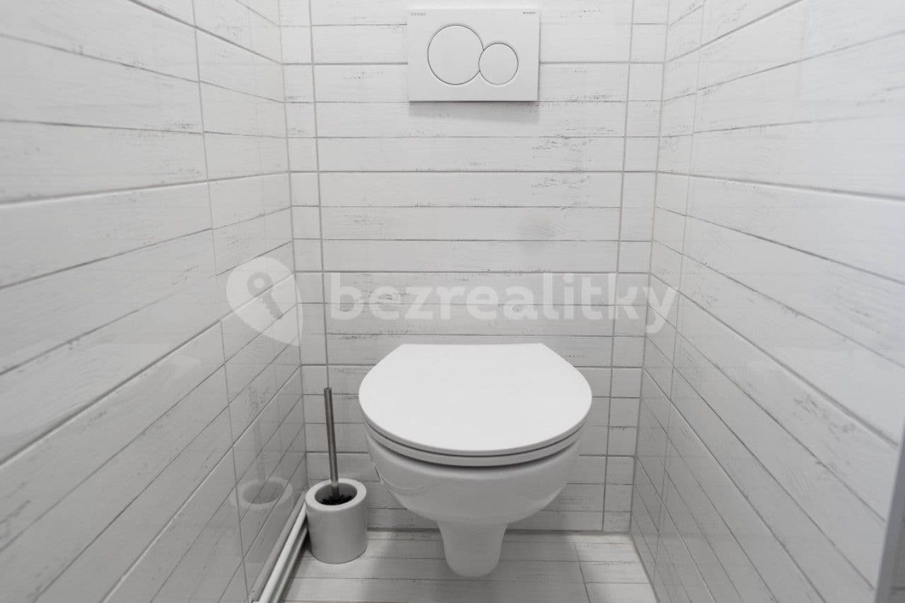1 bedroom with open-plan kitchen flat to rent, 48 m², Krkonošská, Liberec, Liberecký Region 1 bedroom with open-plan kitchen flat to rent, 48 m², Krkonošská, Liberec, Liberecký Region