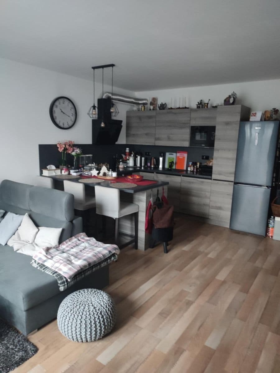 1 bedroom with open-plan kitchen flat for sale, 53 m², Chýně, Středočeský Region 1 bedroom with open-plan kitchen flat for sale, 53 m², Chýně, Středočeský Region