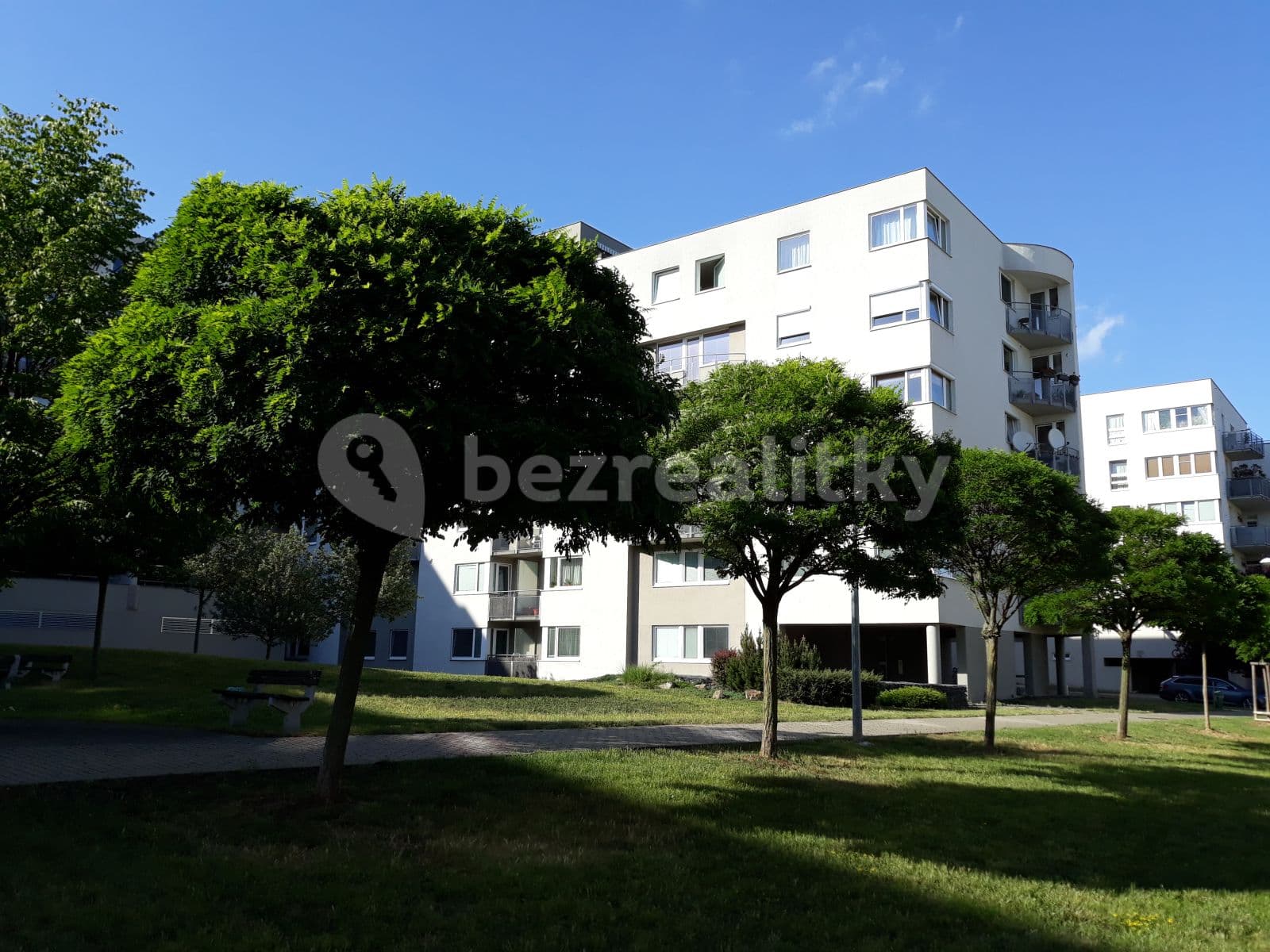 1 bedroom with open-plan kitchen flat to rent, 35 m², Šedova, Prague, Prague 1 bedroom with open-plan kitchen flat to rent, 35 m², Šedova, Prague, Prague