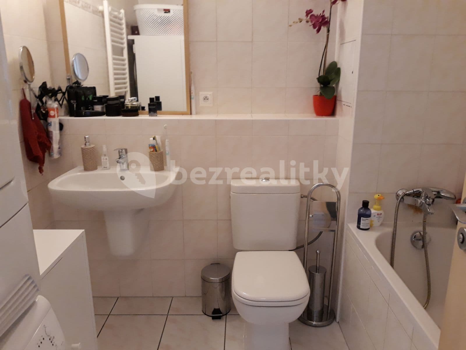 1 bedroom with open-plan kitchen flat to rent, 35 m², Šedova, Prague, Prague 1 bedroom with open-plan kitchen flat to rent, 35 m², Šedova, Prague, Prague