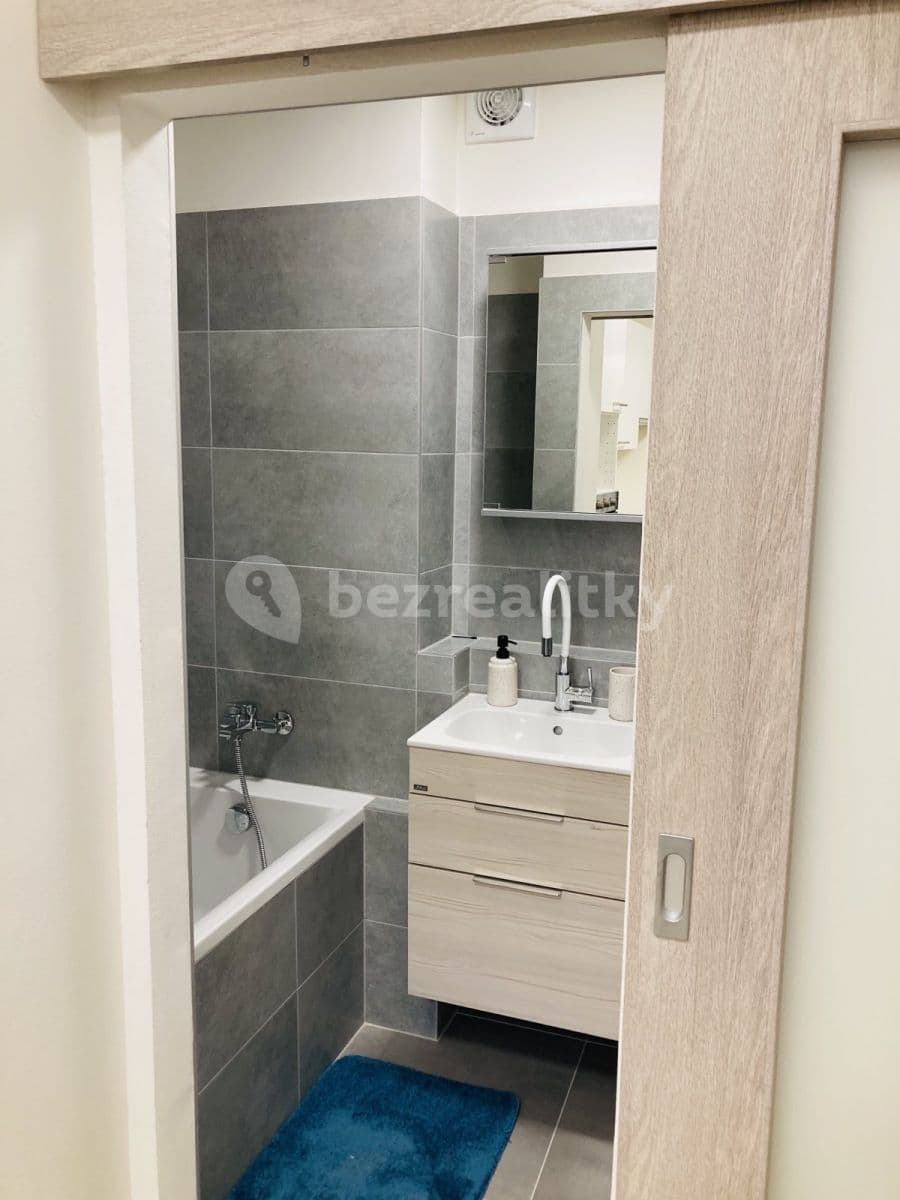 3 bedroom flat to rent, 68 m², Kneslova, Brno, Jihomoravský Region 3 bedroom flat to rent, 68 m², Kneslova, Brno, Jihomoravský Region