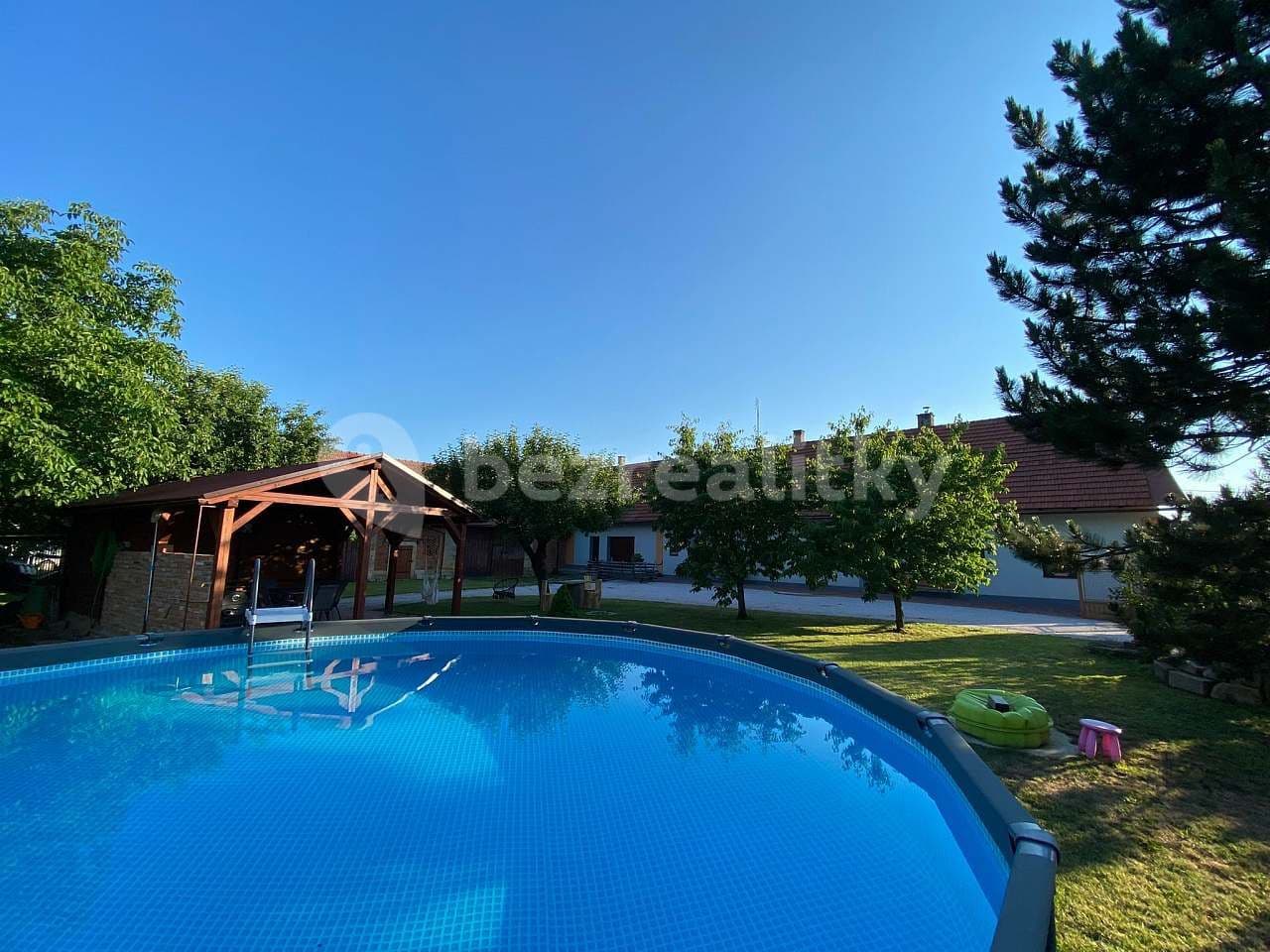 recreational property to rent, 0 m², Žeretice, Královéhradecký Region recreational property to rent, 0 m², Žeretice, Královéhradecký Region