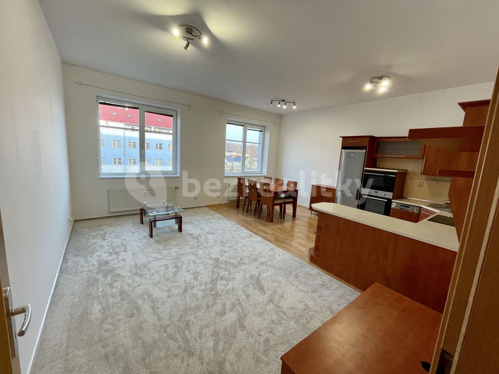 1 bedroom with open-plan kitchen flat to rent, 64 m², Topolová, Milovice, Středočeský Region 1 bedroom with open-plan kitchen flat to rent, 64 m², Topolová, Milovice, Středočeský Region