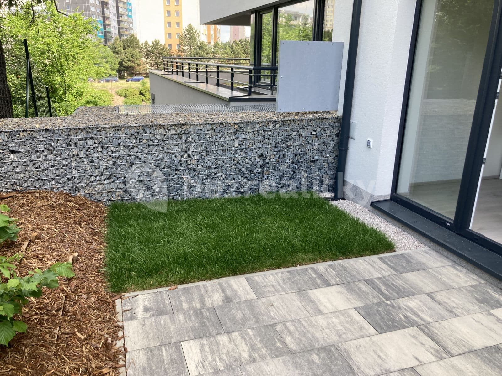 Studio flat to rent, 37 m², Pod Viaduktem, Prague, Prague Studio flat to rent, 37 m², Pod Viaduktem, Prague, Prague