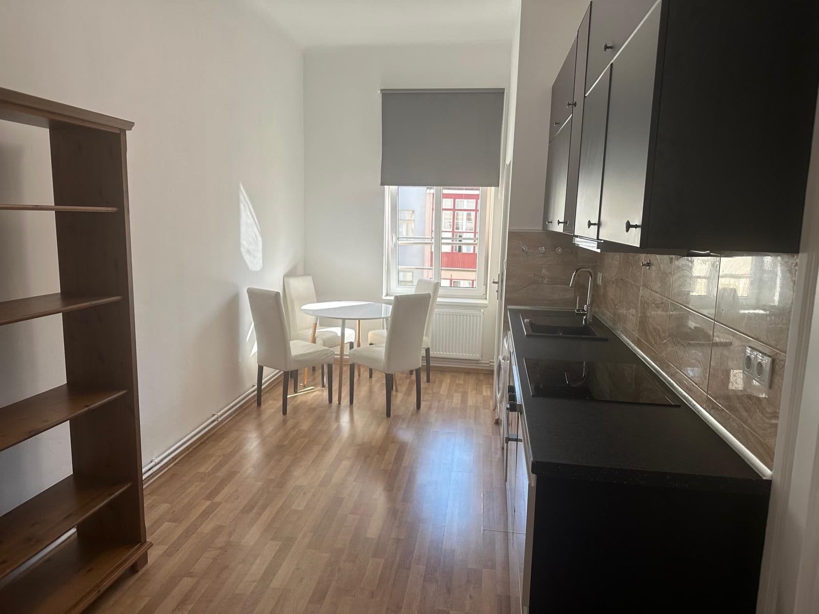 2 bedroom with open-plan kitchen flat to rent, 68 m², Malířská, Prague, Prague 2 bedroom with open-plan kitchen flat to rent, 68 m², Malířská, Prague, Prague