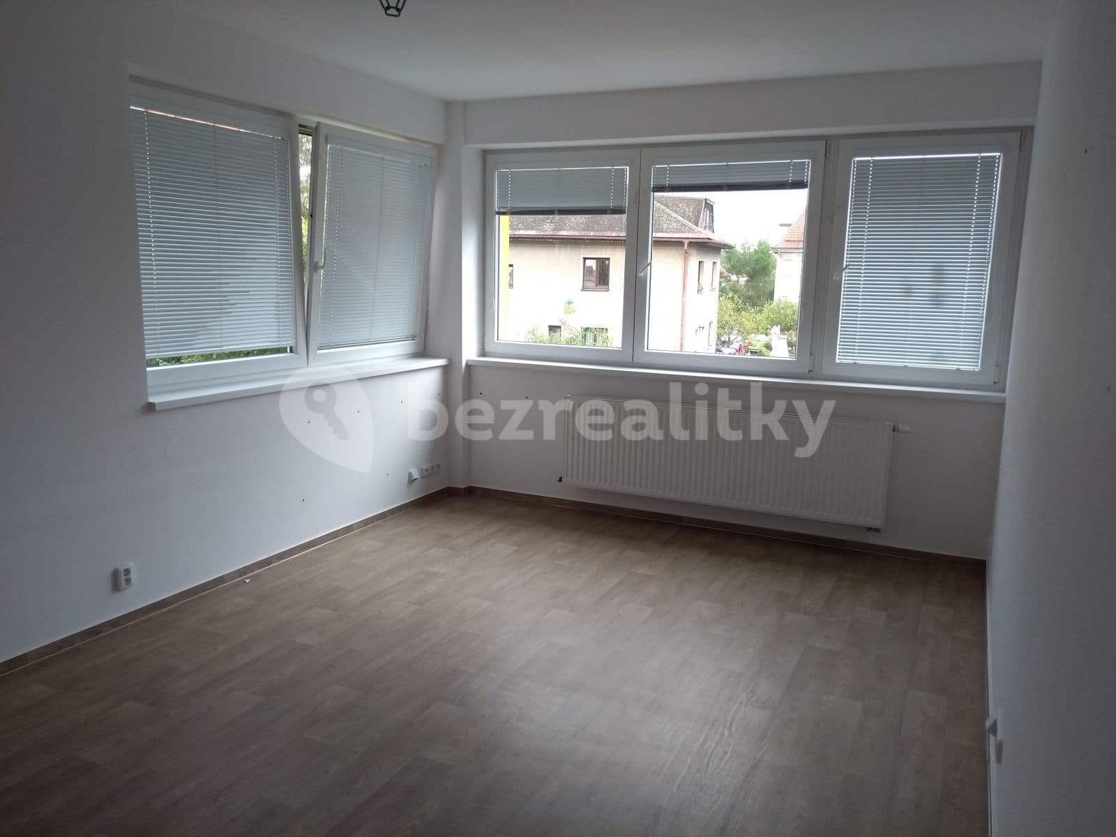 2 bedroom with open-plan kitchen flat to rent, 112 m², Javorová, Liberec, Liberecký Region 2 bedroom with open-plan kitchen flat to rent, 112 m², Javorová, Liberec, Liberecký Region