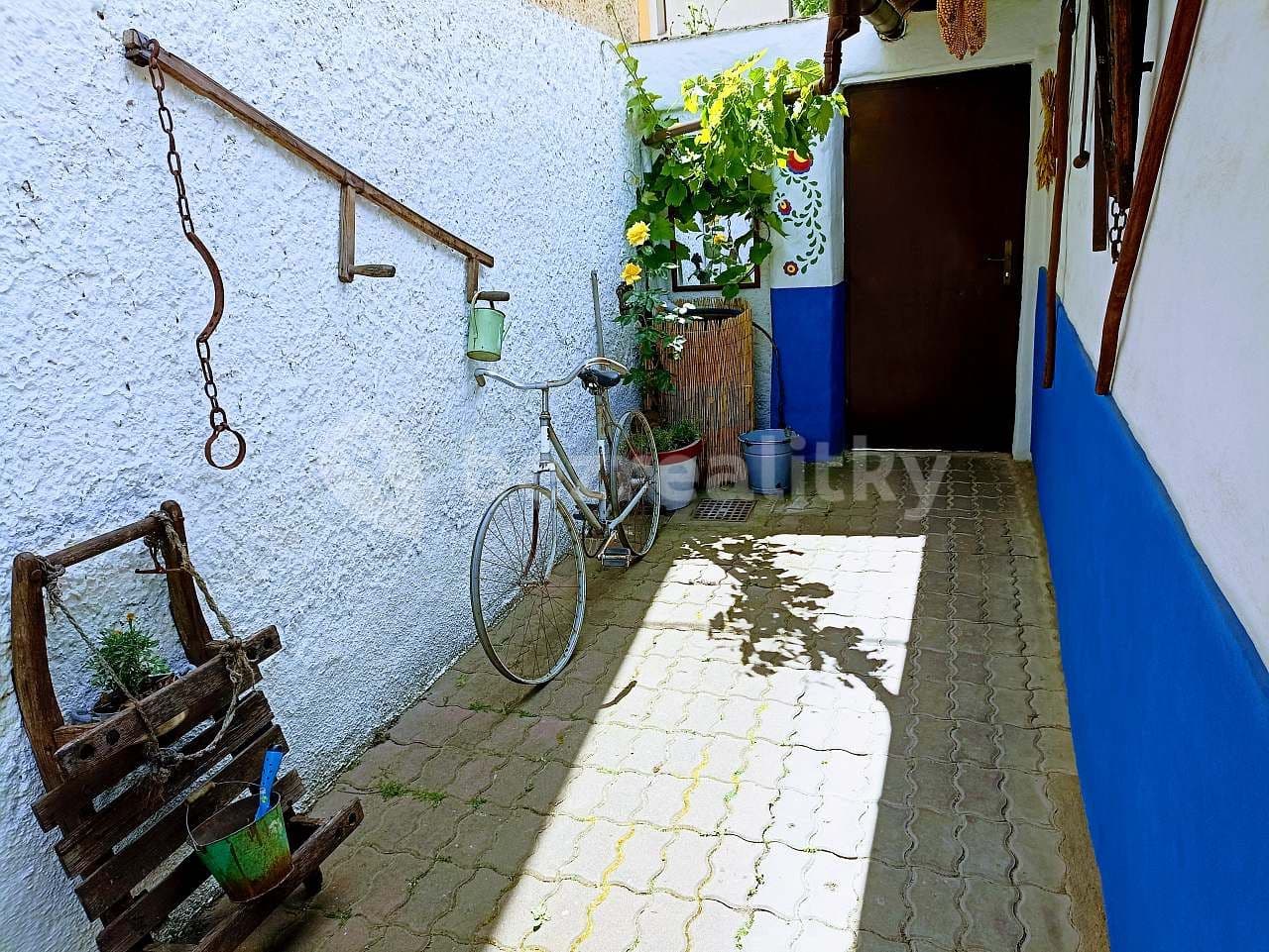 recreational property to rent, 0 m², Uherský Ostroh, Zlínský Region recreational property to rent, 0 m², Uherský Ostroh, Zlínský Region