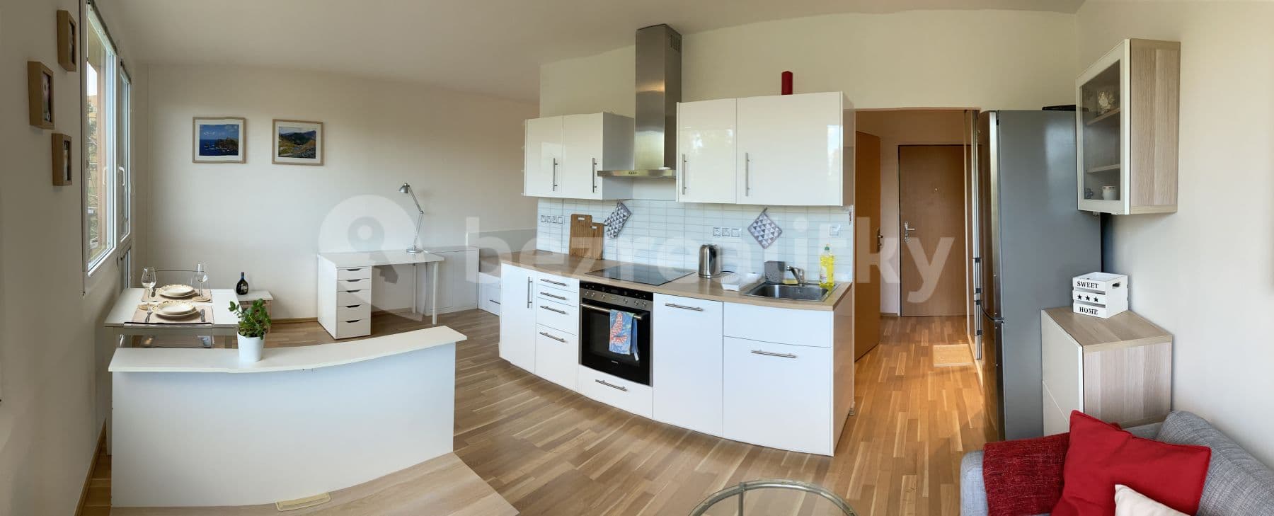 Studio flat to rent, 33 m², Havránkova, Prague, Prague Studio flat to rent, 33 m², Havránkova, Prague, Prague