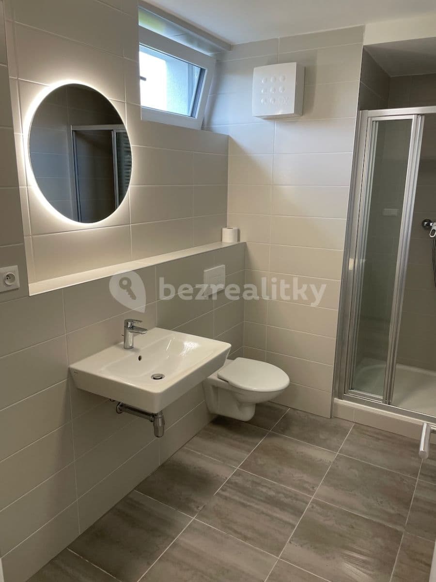 1 bedroom with open-plan kitchen flat to rent, 48 m², Urbáškova, Bučovice, Jihomoravský Region 1 bedroom with open-plan kitchen flat to rent, 48 m², Urbáškova, Bučovice, Jihomoravský Region
