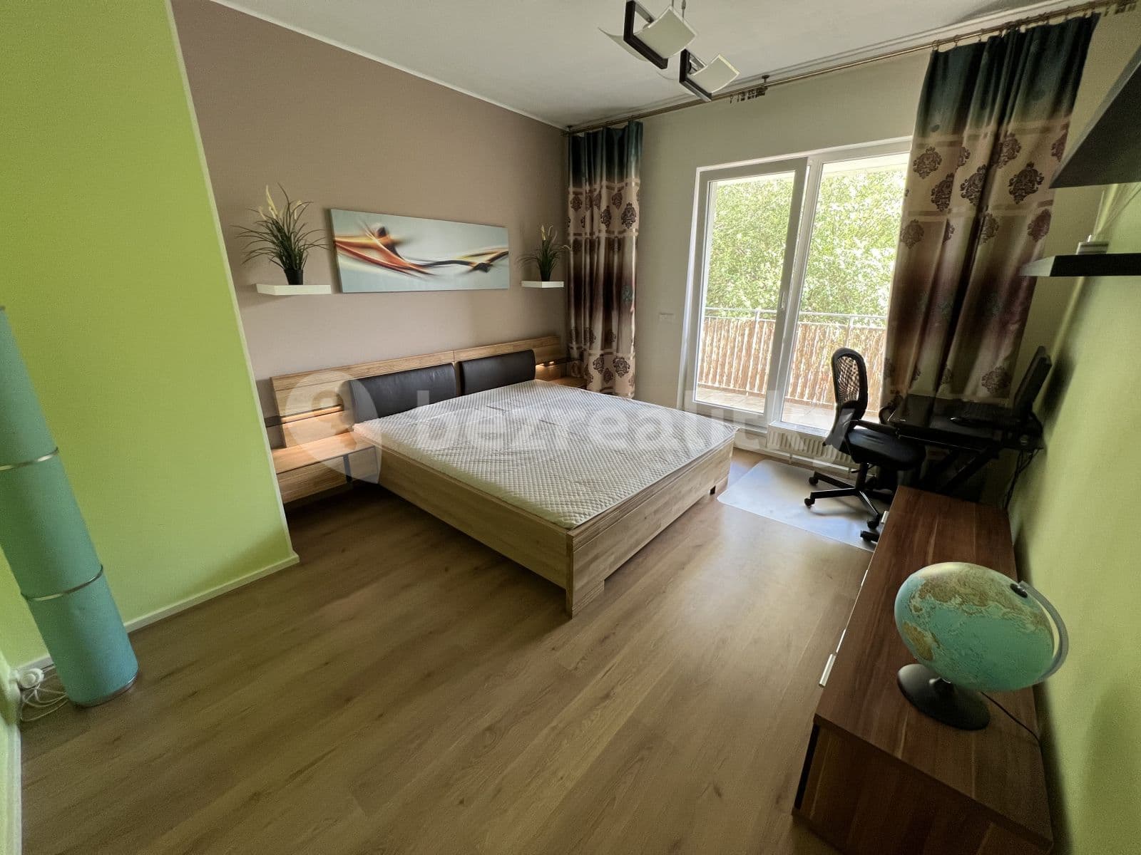 1 bedroom with open-plan kitchen flat to rent, 64 m², Prague, Prague 1 bedroom with open-plan kitchen flat to rent, 64 m², Prague, Prague