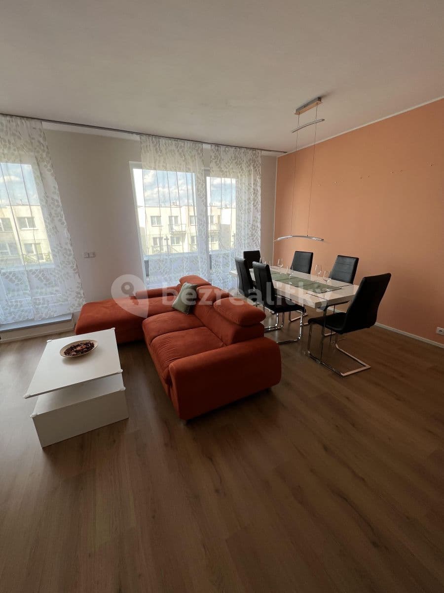 1 bedroom with open-plan kitchen flat to rent, 64 m², Prague, Prague 1 bedroom with open-plan kitchen flat to rent, 64 m², Prague, Prague