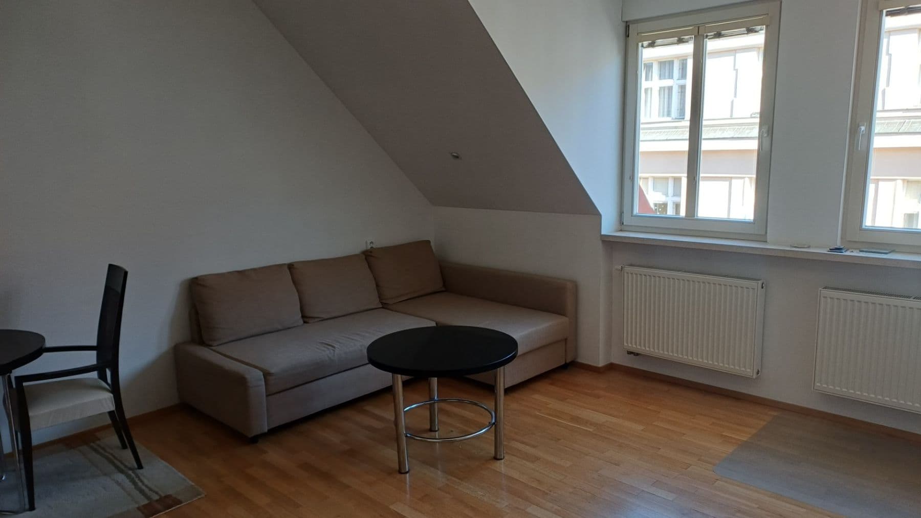 1 bedroom with open-plan kitchen flat to rent, 60 m², Bulharská, Prague, Prague 1 bedroom with open-plan kitchen flat to rent, 60 m², Bulharská, Prague, Prague