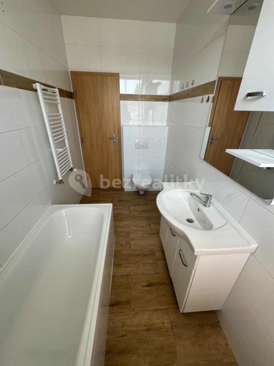 2 bedroom with open-plan kitchen flat to rent, 73 m², Hrádek nad Nisou, Liberecký Region 2 bedroom with open-plan kitchen flat to rent, 73 m², Hrádek nad Nisou, Liberecký Region