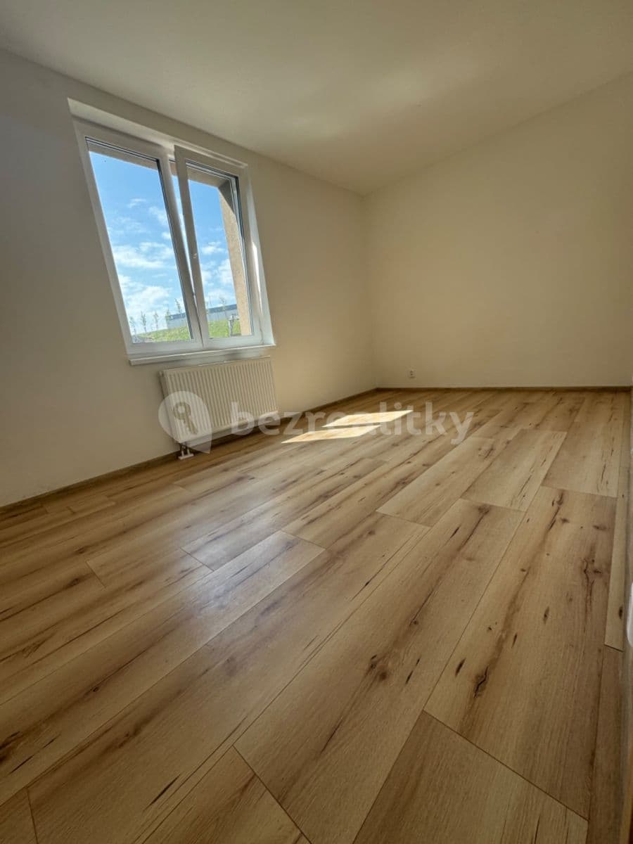 2 bedroom with open-plan kitchen flat to rent, 73 m², Hrádek nad Nisou, Liberecký Region 2 bedroom with open-plan kitchen flat to rent, 73 m², Hrádek nad Nisou, Liberecký Region