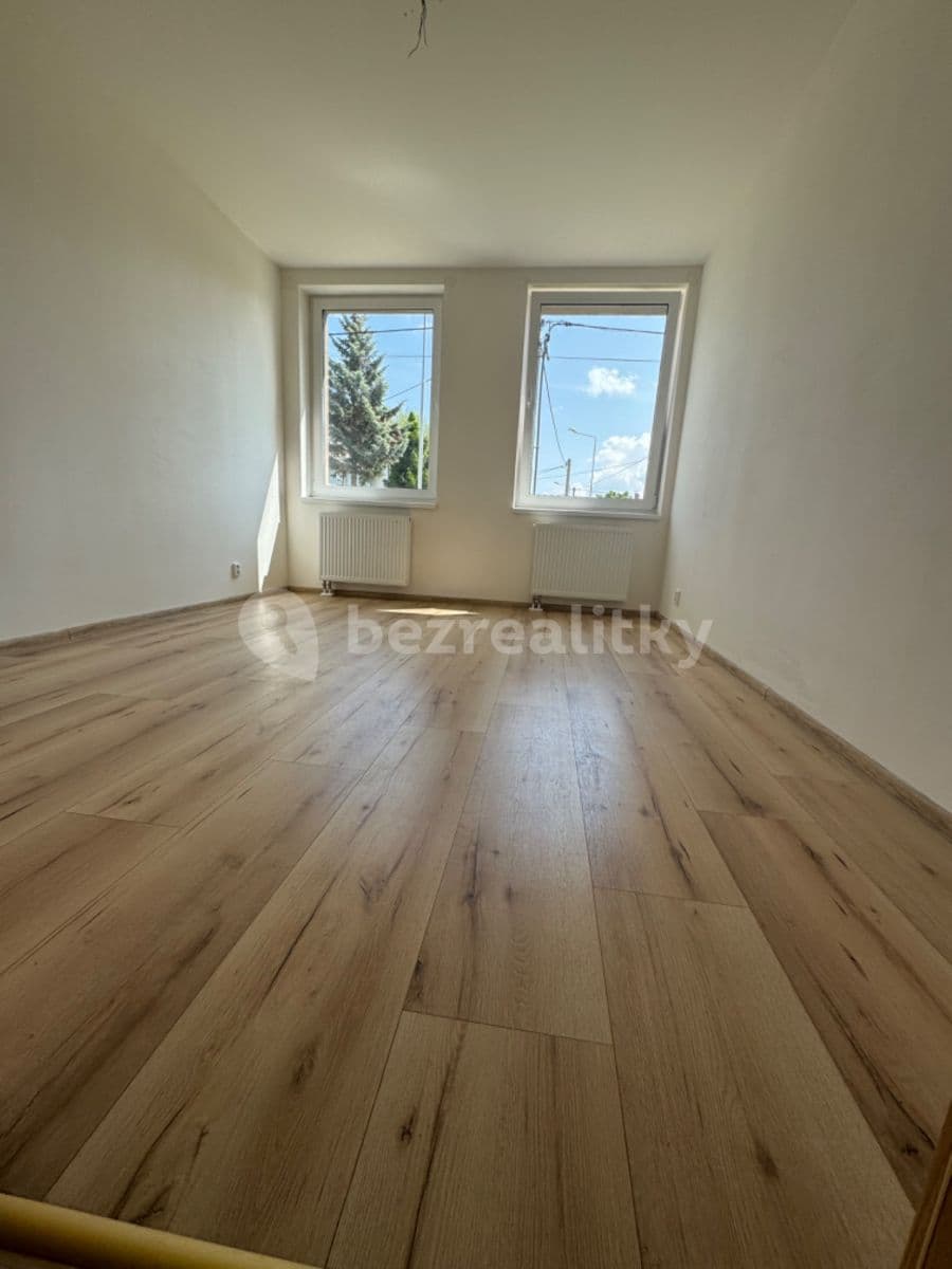 2 bedroom with open-plan kitchen flat to rent, 73 m², Hrádek nad Nisou, Liberecký Region 2 bedroom with open-plan kitchen flat to rent, 73 m², Hrádek nad Nisou, Liberecký Region