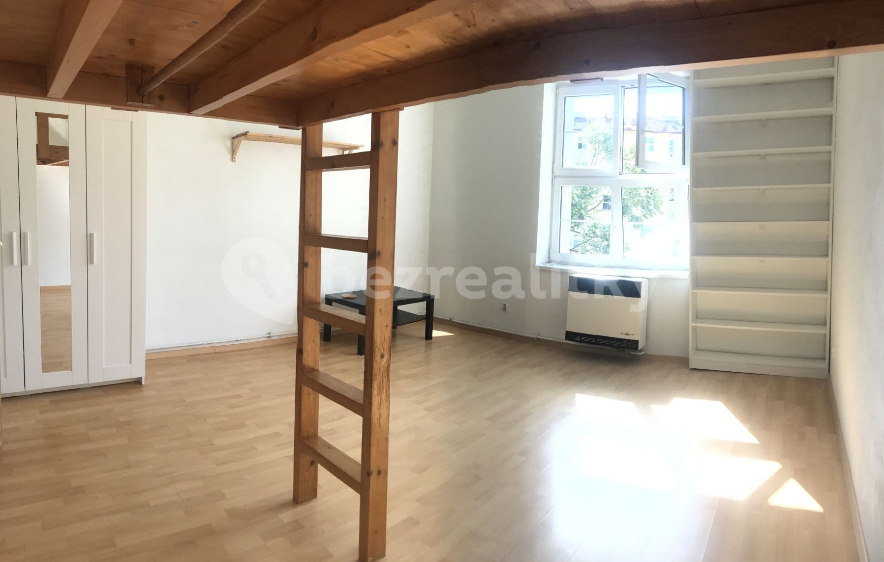 1 bedroom flat to rent, 44 m², Adamovská, Prague, Prague 1 bedroom flat to rent, 44 m², Adamovská, Prague, Prague