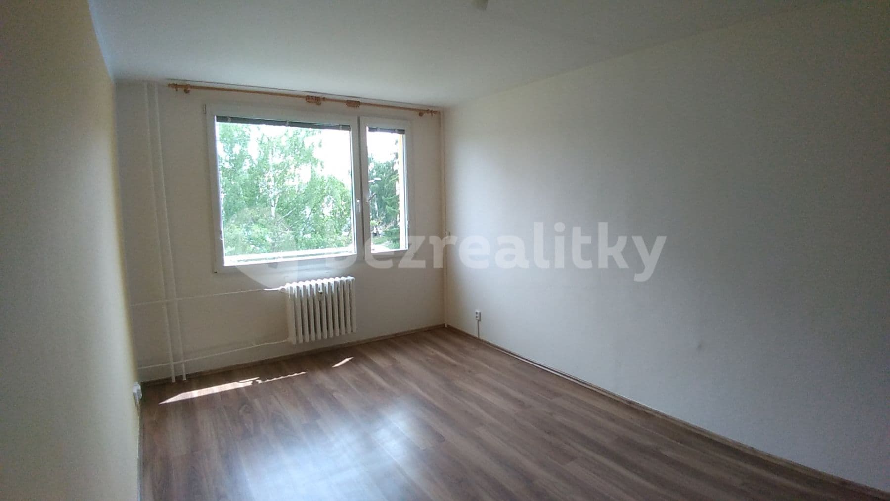 1 bedroom with open-plan kitchen flat to rent, 41 m², U Hvězdy, Kladno, Středočeský Region 1 bedroom with open-plan kitchen flat to rent, 41 m², U Hvězdy, Kladno, Středočeský Region
