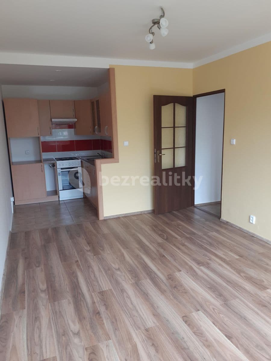 1 bedroom with open-plan kitchen flat to rent, 41 m², U Hvězdy, Kladno, Středočeský Region 1 bedroom with open-plan kitchen flat to rent, 41 m², U Hvězdy, Kladno, Středočeský Region