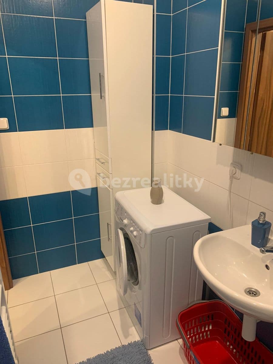 1 bedroom flat to rent, 45 m², Osadní, Prague, Prague 1 bedroom flat to rent, 45 m², Osadní, Prague, Prague