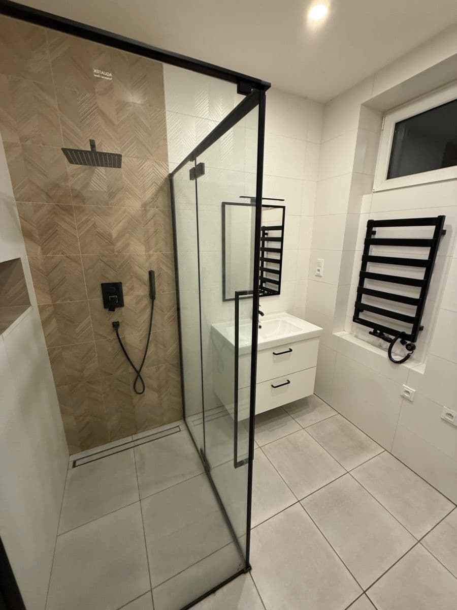 2 bedroom flat to rent, 63 m², Resslova, Ústí nad Labem, Ústecký Region 2 bedroom flat to rent, 63 m², Resslova, Ústí nad Labem, Ústecký Region