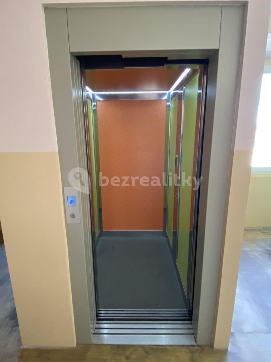 2 bedroom flat to rent, 65 m², Cíglerova, Prague, Prague 2 bedroom flat to rent, 65 m², Cíglerova, Prague, Prague