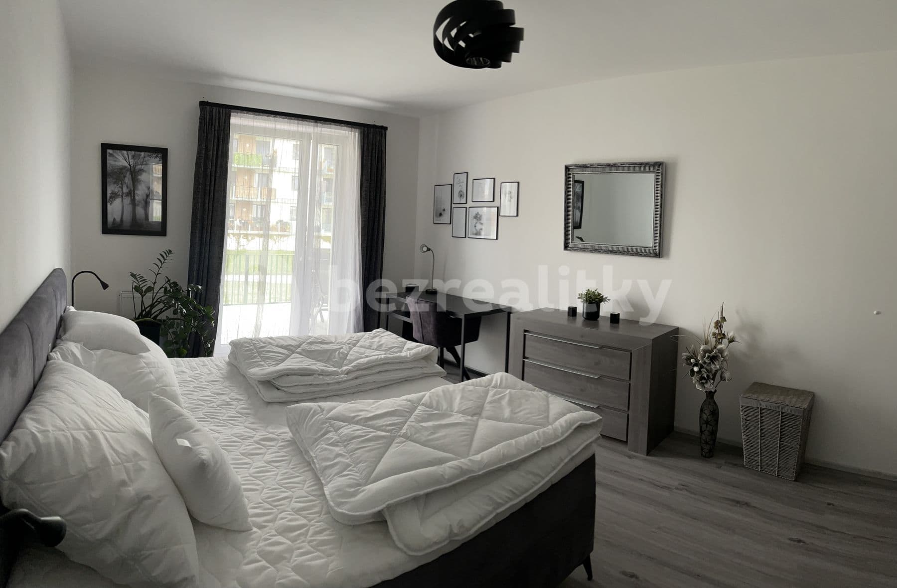 1 bedroom with open-plan kitchen flat to rent, 65 m², Kunštátská, Poděbrady, Středočeský Region 1 bedroom with open-plan kitchen flat to rent, 65 m², Kunštátská, Poděbrady, Středočeský Region