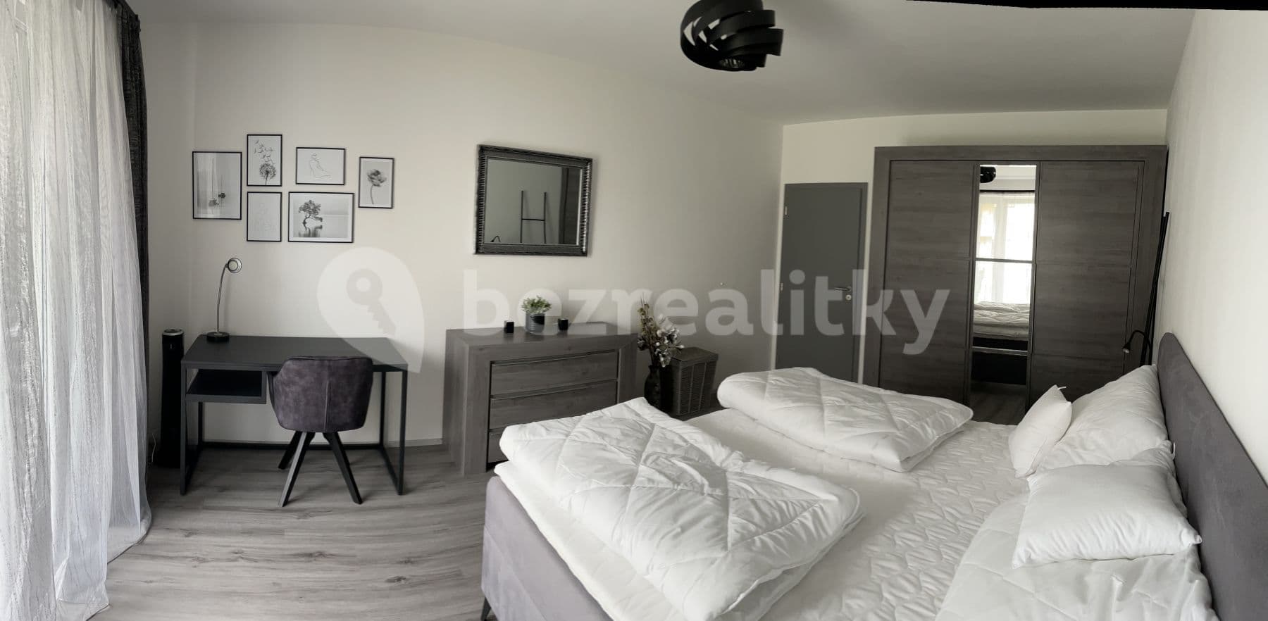 1 bedroom with open-plan kitchen flat to rent, 65 m², Kunštátská, Poděbrady, Středočeský Region 1 bedroom with open-plan kitchen flat to rent, 65 m², Kunštátská, Poděbrady, Středočeský Region