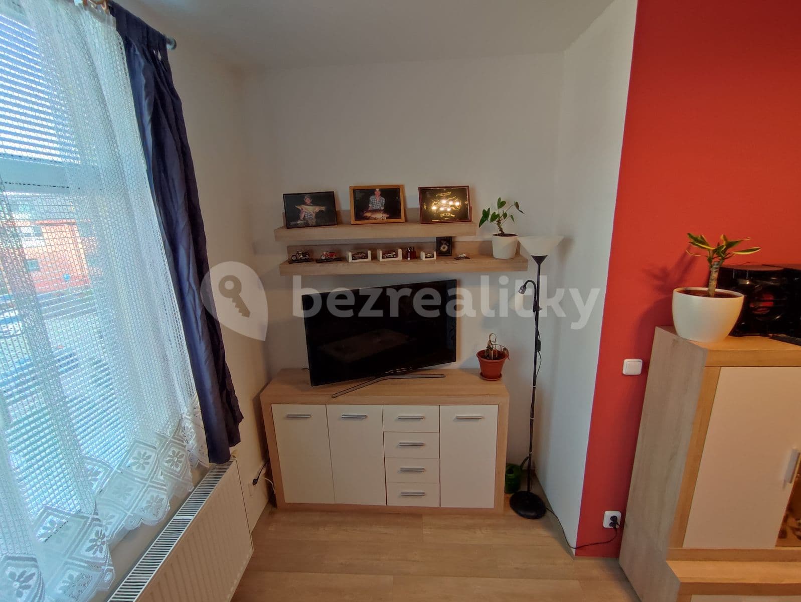 1 bedroom with open-plan kitchen flat for sale, 49 m², Milovice, Středočeský Region 1 bedroom with open-plan kitchen flat for sale, 49 m², Milovice, Středočeský Region