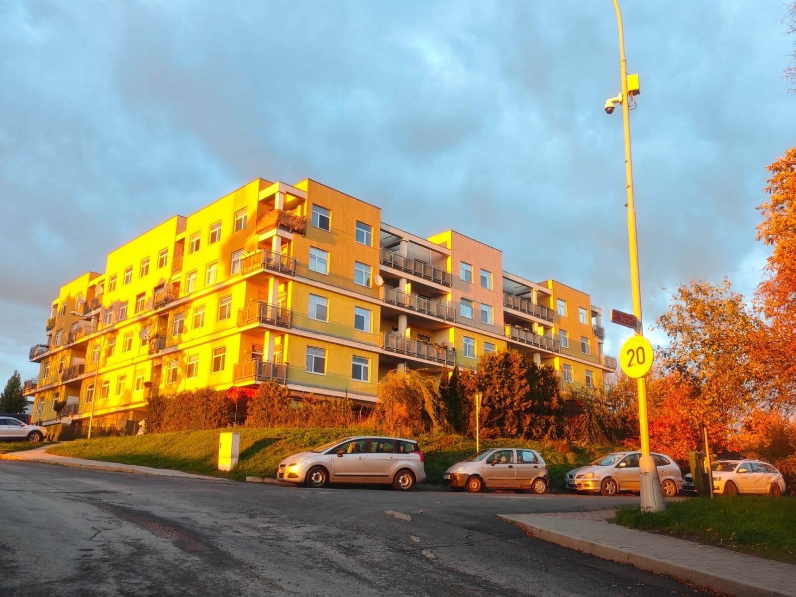 1 bedroom with open-plan kitchen flat for sale, 49 m², Milovice, Středočeský Region 1 bedroom with open-plan kitchen flat for sale, 49 m², Milovice, Středočeský Region