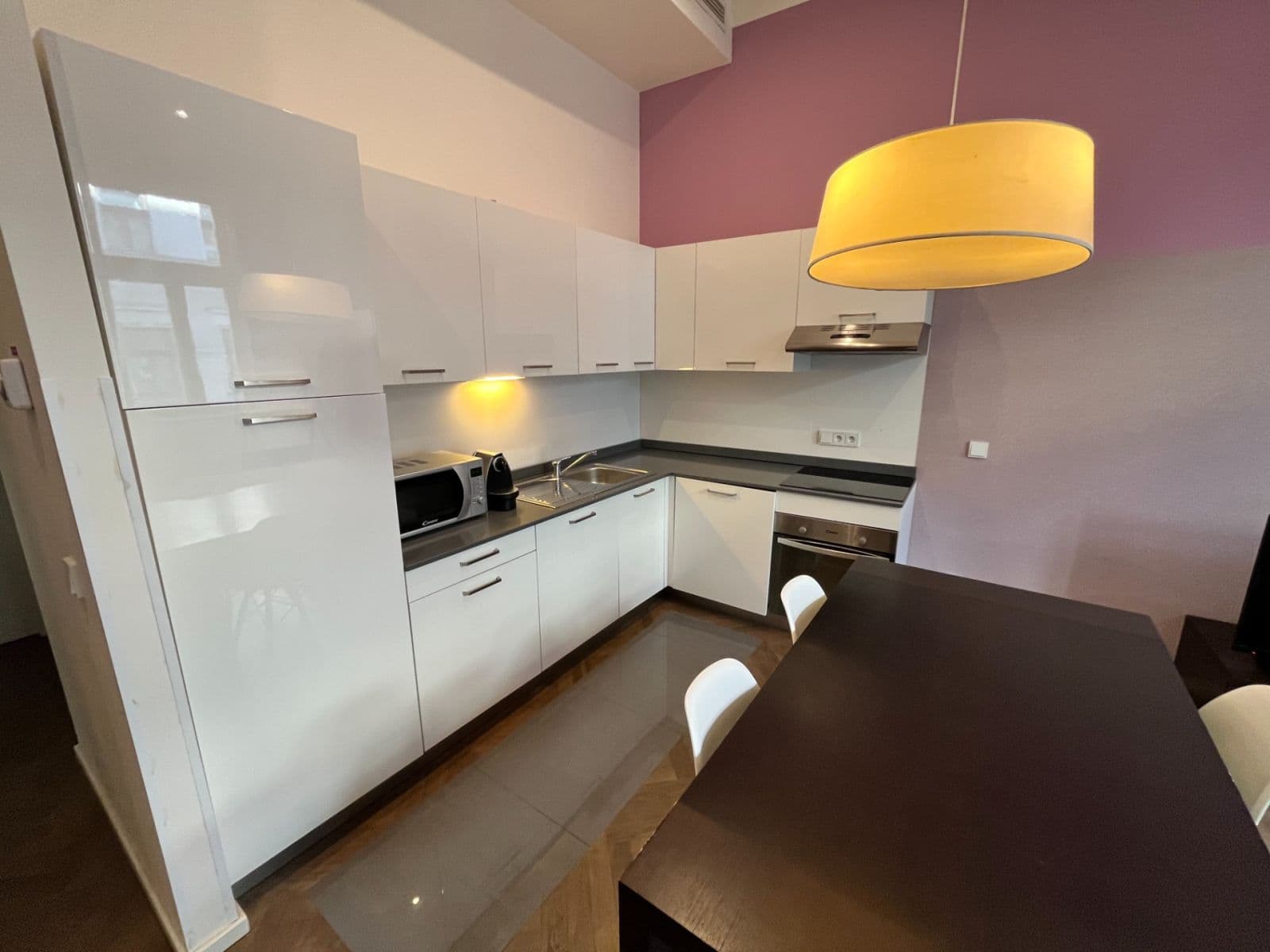 1 bedroom with open-plan kitchen flat to rent, 45 m², Staropramenná, Prague, Prague 1 bedroom with open-plan kitchen flat to rent, 45 m², Staropramenná, Prague, Prague