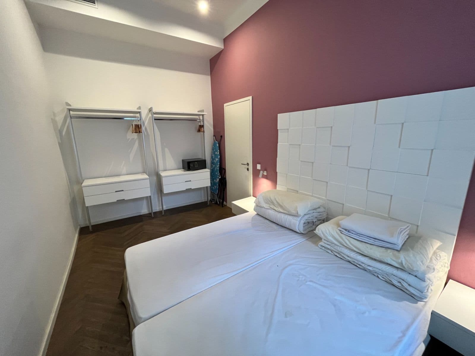 1 bedroom with open-plan kitchen flat to rent, 45 m², Staropramenná, Prague, Prague 1 bedroom with open-plan kitchen flat to rent, 45 m², Staropramenná, Prague, Prague