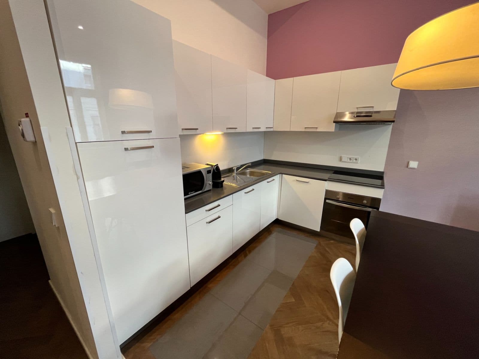 1 bedroom with open-plan kitchen flat to rent, 45 m², Staropramenná, Prague, Prague 1 bedroom with open-plan kitchen flat to rent, 45 m², Staropramenná, Prague, Prague
