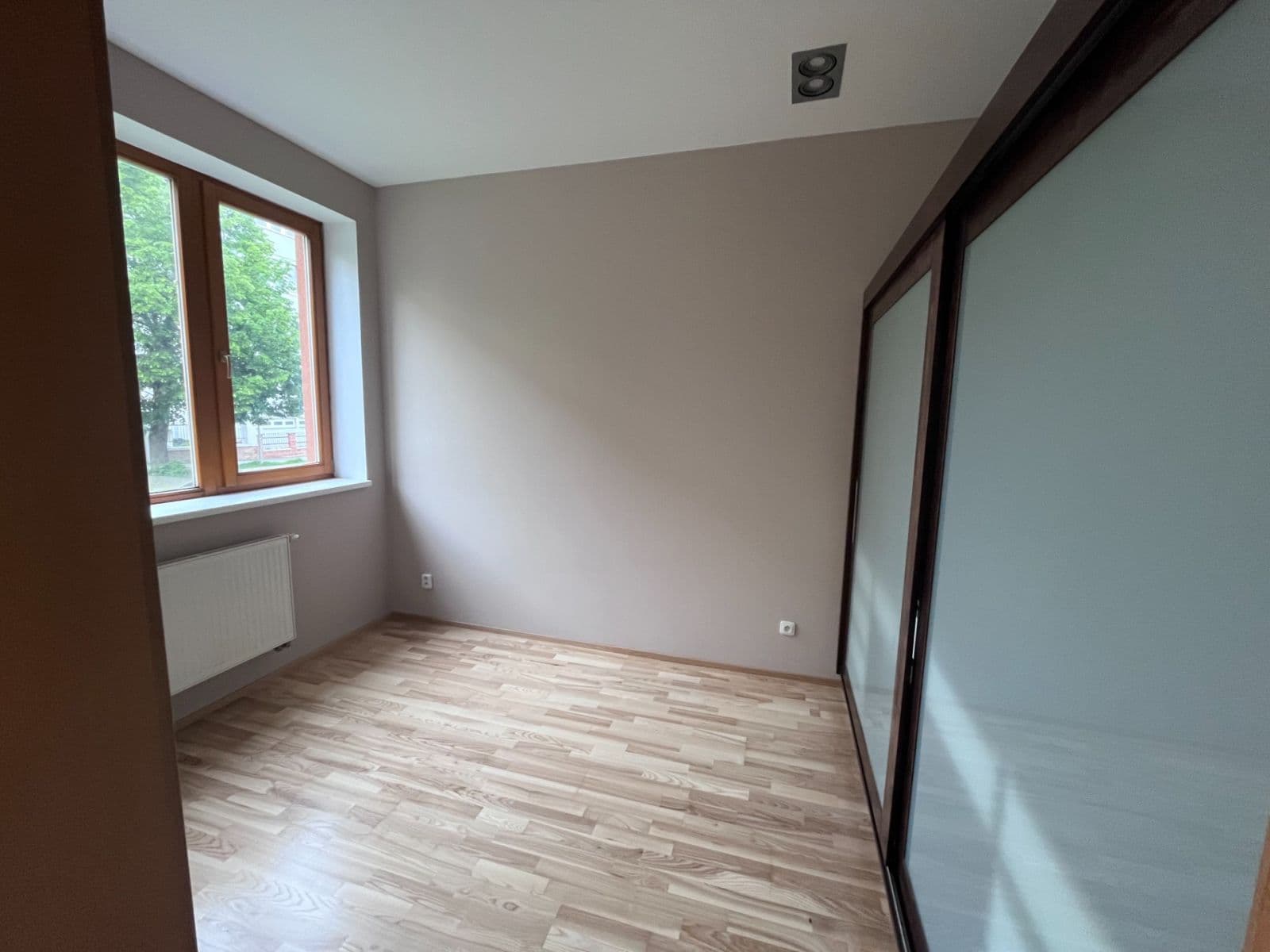 1 bedroom with open-plan kitchen flat to rent, 47 m², U reálky, Olomouc, Olomoucký Region 1 bedroom with open-plan kitchen flat to rent, 47 m², U reálky, Olomouc, Olomoucký Region