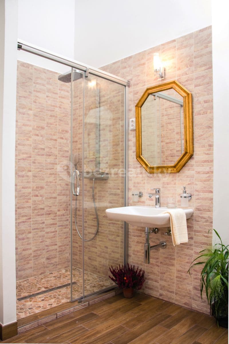 2 bedroom flat to rent, 67 m², Balbínova, Prague, Prague 2 bedroom flat to rent, 67 m², Balbínova, Prague, Prague