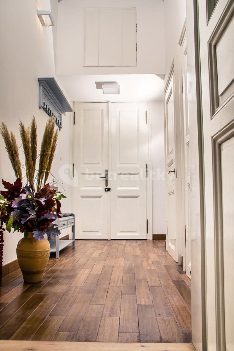 2 bedroom flat to rent, 67 m², Balbínova, Prague, Prague 2 bedroom flat to rent, 67 m², Balbínova, Prague, Prague