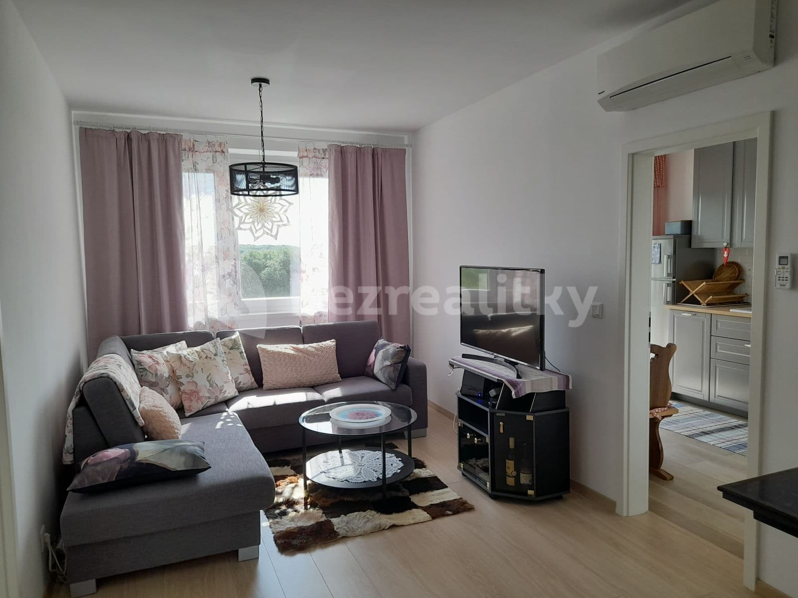 3 bedroom flat to rent, 70 m², Petržalka, Bratislavský Region 3 bedroom flat to rent, 70 m², Petržalka, Bratislavský Region