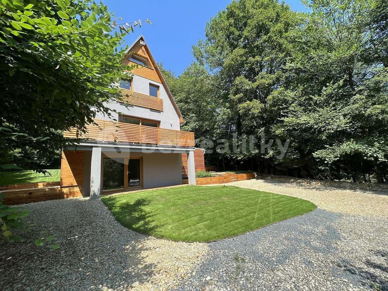 recreational property to rent, 0 m², Březová, Zlínský Region recreational property to rent, 0 m², Březová, Zlínský Region