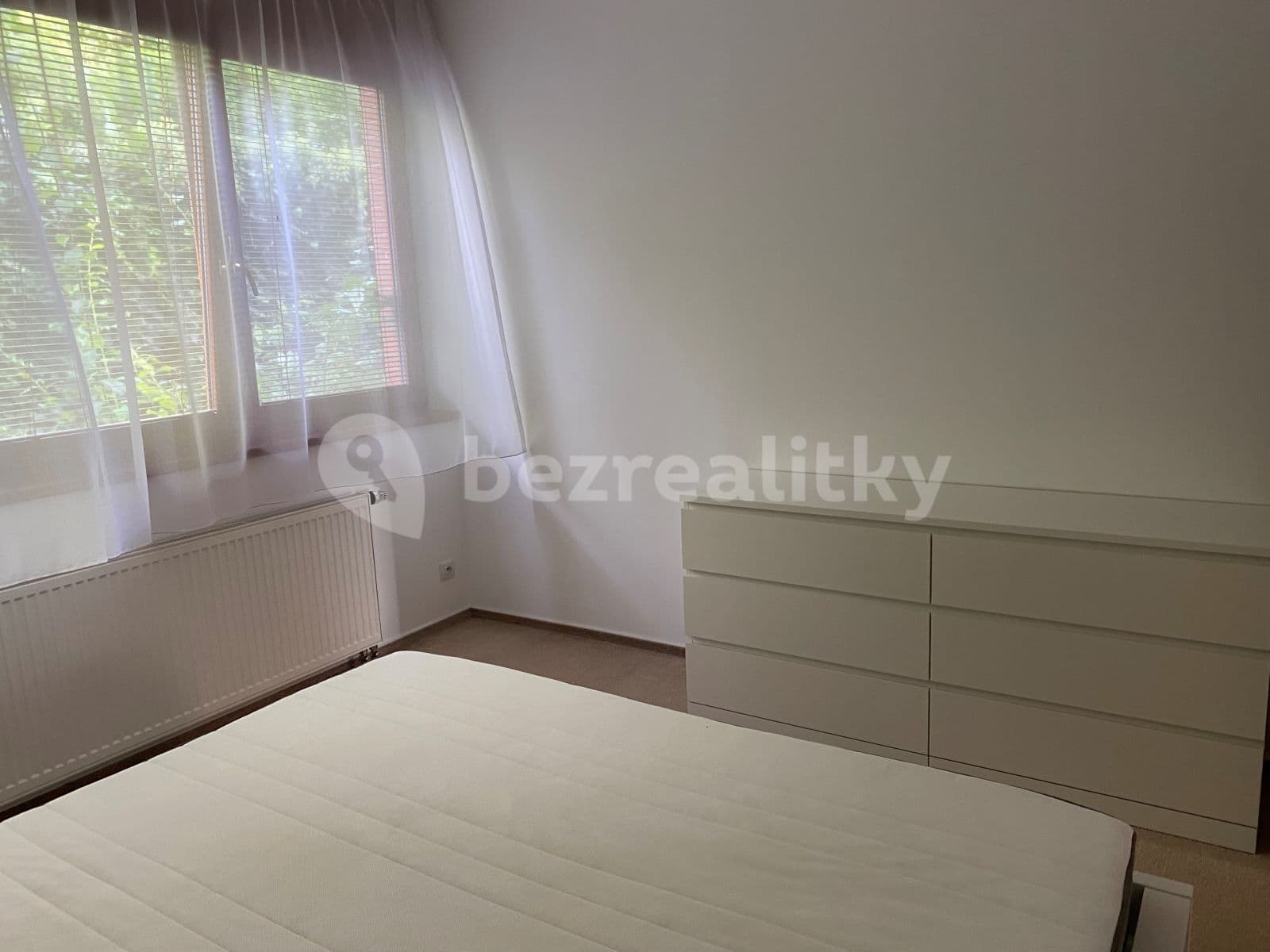 1 bedroom with open-plan kitchen flat to rent, 53 m², Na Císařce, Prague, Prague 1 bedroom with open-plan kitchen flat to rent, 53 m², Na Císařce, Prague, Prague