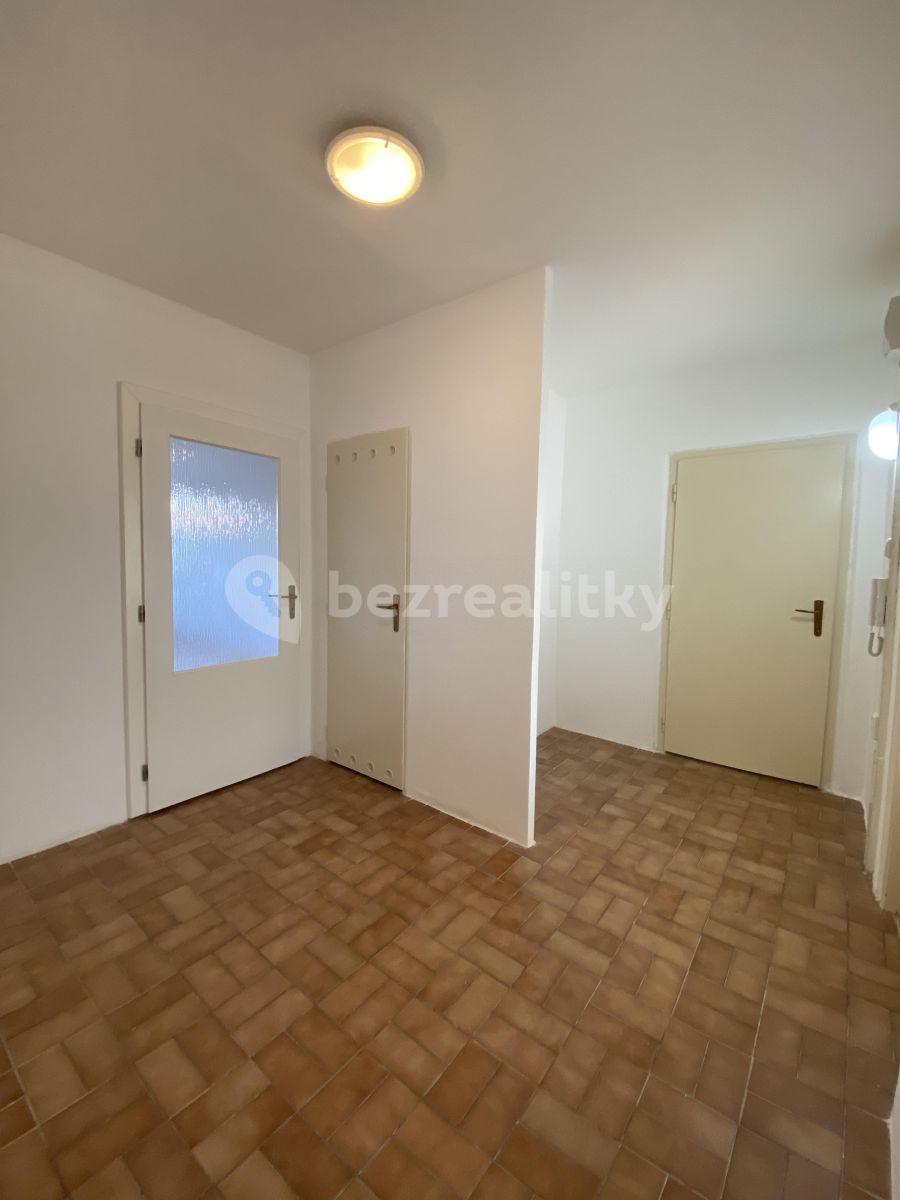 3 bedroom flat for sale, 82 m², Prague, Prague