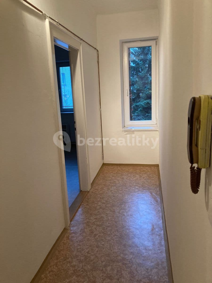 Studio flat to rent, 30 m², V Zahradách, Prague, Prague Studio flat to rent, 30 m², V Zahradách, Prague, Prague