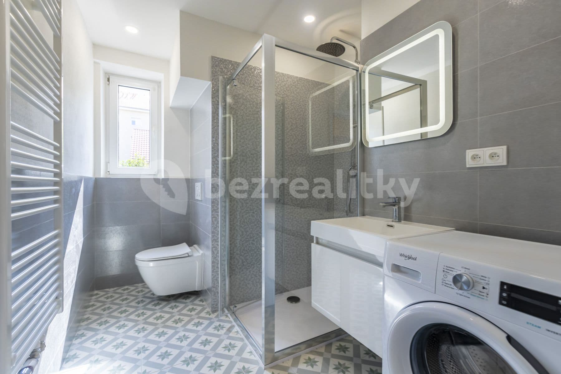 2 bedroom with open-plan kitchen flat to rent, 65 m², Dukelská, Odolena Voda, Středočeský Region 2 bedroom with open-plan kitchen flat to rent, 65 m², Dukelská, Odolena Voda, Středočeský Region