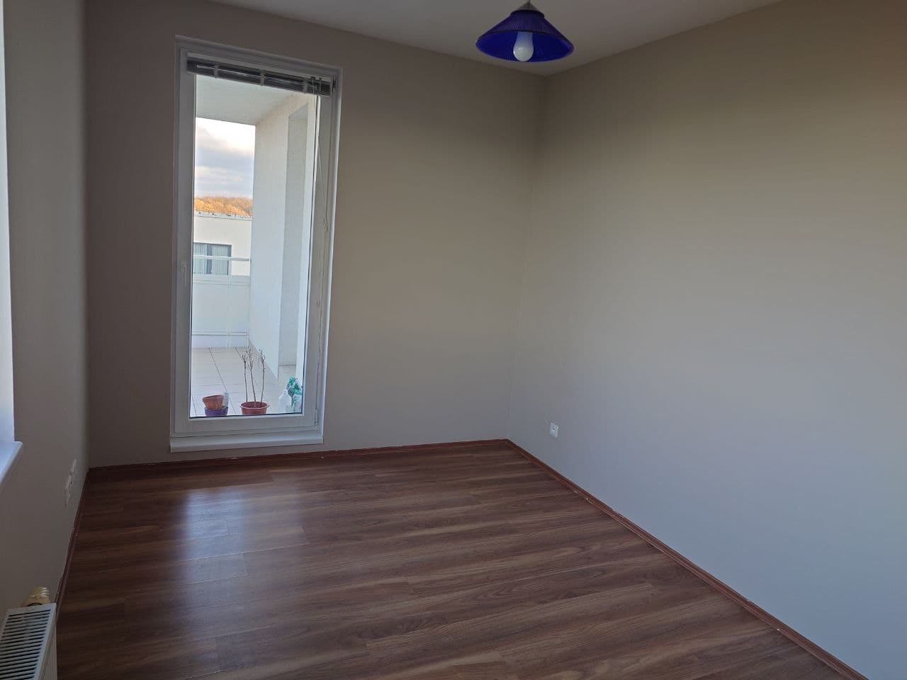 1 bedroom with open-plan kitchen flat to rent, 53 m², U Uhříněveské obory, Prague, Prague 1 bedroom with open-plan kitchen flat to rent, 53 m², U Uhříněveské obory, Prague, Prague