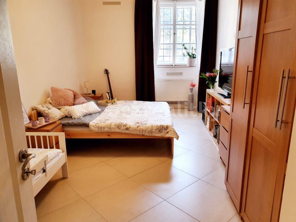 1 bedroom with open-plan kitchen flat to rent, 54 m², Prague, Prague
