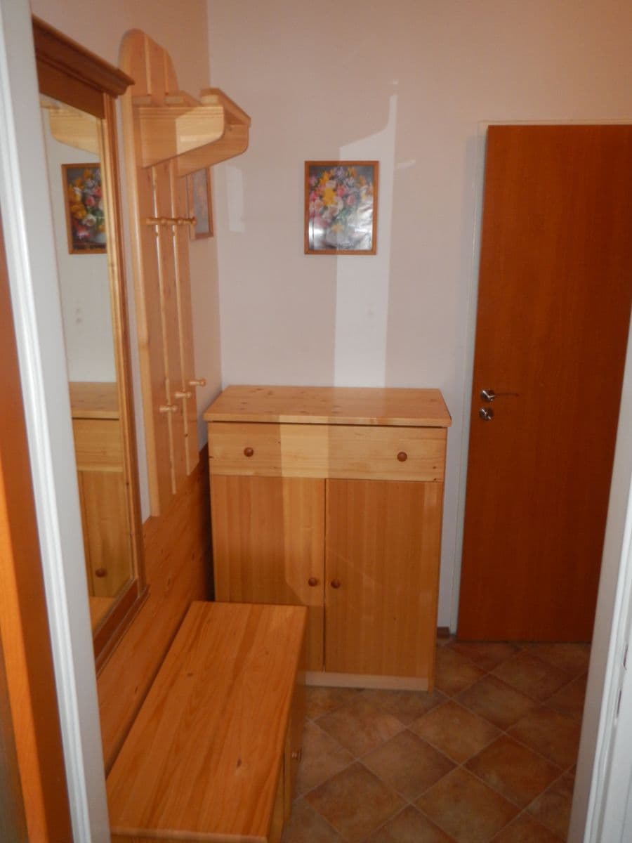 1 bedroom with open-plan kitchen flat to rent, 40 m², Moskevská, Kladno, Středočeský Region 1 bedroom with open-plan kitchen flat to rent, 40 m², Moskevská, Kladno, Středočeský Region