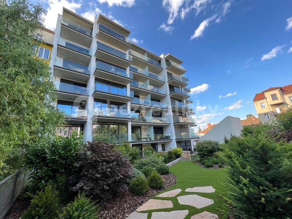 1 bedroom with open-plan kitchen flat to rent, 45 m², Šumavská, Brno, Jihomoravský Region 1 bedroom with open-plan kitchen flat to rent, 45 m², Šumavská, Brno, Jihomoravský Region