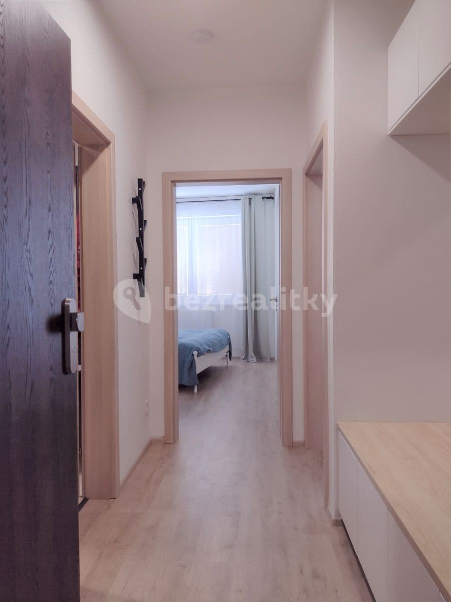 1 bedroom with open-plan kitchen flat to rent, 52 m², Wolkerova, Olomouc, Olomoucký Region 1 bedroom with open-plan kitchen flat to rent, 52 m², Wolkerova, Olomouc, Olomoucký Region